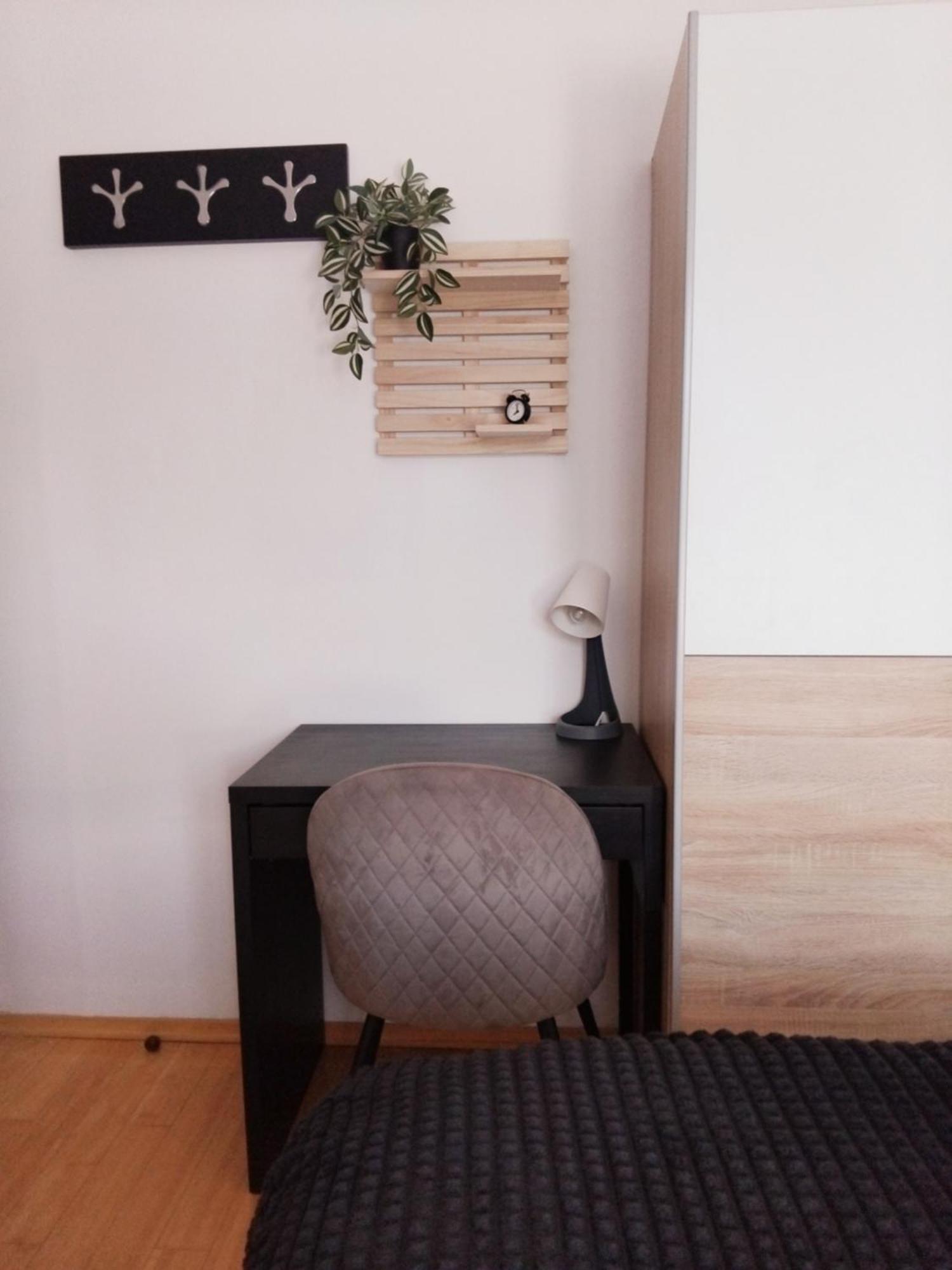 Studio Apartman Marly Appartement Pula Buitenkant foto
